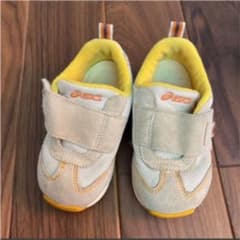 【nachico✤✤様専用】asicsスニーカーのサムネイル