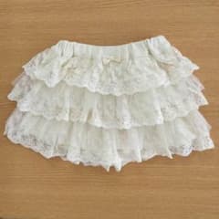 ★値下げ【美品】スカート風フリルショートパンツのサムネイル