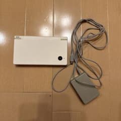 Nintendo DSi 本体 ホワイトのサムネイル