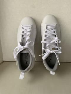PUMAスニーカー（白）　23、0センチのサムネイル