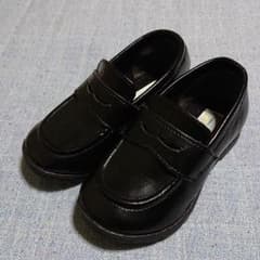 キッズ ローファー 黒のサムネイル