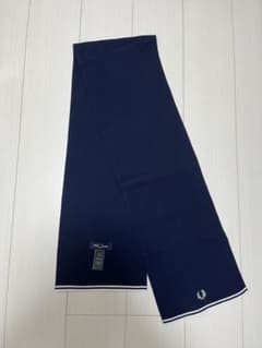 fred perry フレッドペリー　マフラーのサムネイル