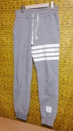shin様専用  THOM BROWNE 4ライン スウェットパンツ 0のサムネイル