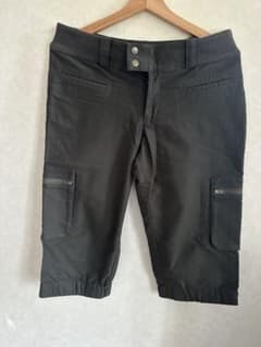 カーゴパンツ 黒 リブ編みウエストのサムネイル