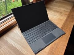 Surface Pro 7 i3 4GB 128GB タイプカバー 箱 充電器付のサムネイル