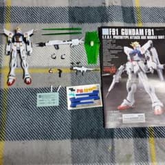 HG F91 ガンダムF91　完成品のサムネイル