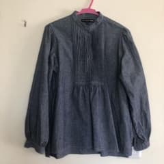 ユニクロイネスダンガリーピンタックブラウス