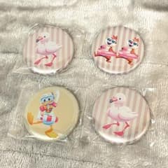 ディズニー 缶バッジ セット ドナルド チップ デール - メルカリ
