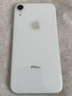 iPhone XR 64GB SIMロック解除済 本体のサムネイル