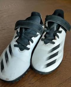 サッカー　ジュニアシューズ　22cmのサムネイル