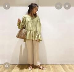 *미품*디스코트 셔링 소매 리본 블라우스 블랙 F