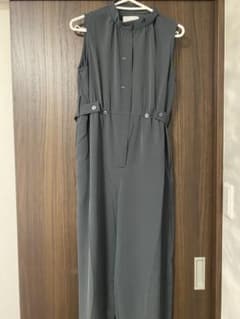 グレー ノースリーブ オールインワンのサムネイル