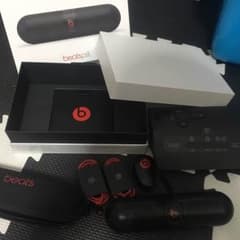 beats pill 美品 ビーツ スピーカーのサムネイル