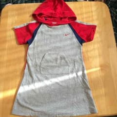 ナイキ ワンピース 130㎝のサムネイル
