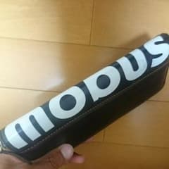 送料込！mobus長財布のサムネイル