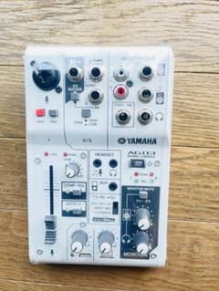 YAMAHA AG03 オーディオインターフェイスのサムネイル