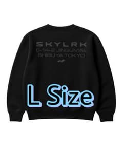 L］SKYLRK CREWNECK TOKYO Pop-up限定 - メルカリ