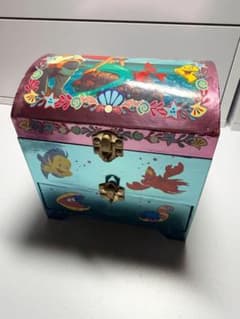 Disney Little Mermaid Music Box Jewelry Box Treasure Chest Style