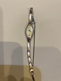 【ジャンク品】marie claire レディース時計のサムネイル