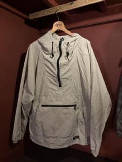 L.L.Bean ベージュマウンテンパーカーのサムネイル