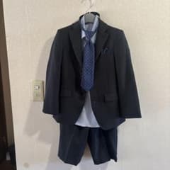 入学、卒業用、子供用スーツのサムネイル