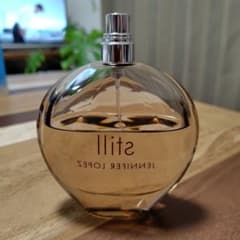Jennifer Lopez Still 100ml【NAO様専用】のサムネイル