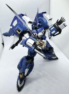 HG アルトアイゼン・ナハト 全塗装完成品のサムネイル