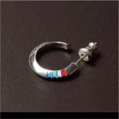 ピアス ポールスミス 片耳のサムネイル
