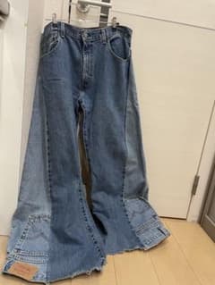 Levi's リメイク ドッキング　デニムパンツ❗️のサムネイル