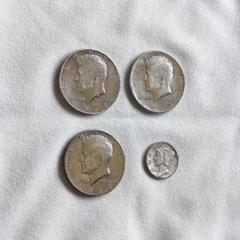 ハーフダラー銀貨2枚とワンダラー2枚 アメリカ硬貨 3枚セット 25セント ハーフダラー 1ドル 1776-1976