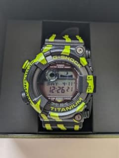 週末限定セール フロッグマン GW-8200TPF-1JR ヤドクガエル - メルカリ