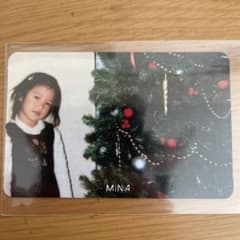 TWICEミナ　幼少期トレカのサムネイル
