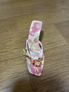 Just the Right Shoe by Raine