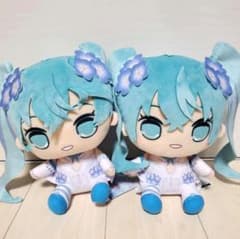 初音ミク きゅるまるBIGぬいぐるみ ネモフィラver. 2体セット - メルカリ