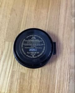 LAURA MERCIER フローレス ルミエール クッション 1N0