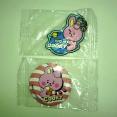 미개봉 BTS BT21 COOKY 열쇠 고리 캔 배지 열쇠 고리 세트