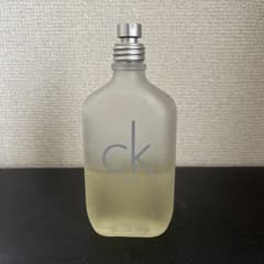 Calvin Klein CK One ユニセックス 香水のサムネイル