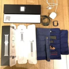 Apple Watch‎ se 本体 + アクセサリーいろいろのサムネイル