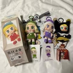 ANGRY MOLLY POPMART ぬいぐるみペンダント 3点セット - メルカリ