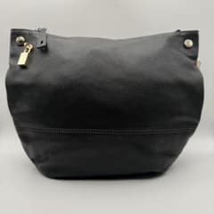 ■美品■ FURLA フルラ レザー ショルダーバッグ 斜め掛け 肩掛けのサムネイル