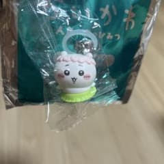 映画ちいかわ 人魚の島のひみつ マスコット キーホルダー　めじるしのサムネイル