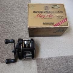 SHIMANO Bantam 250SG MagPlus XHS 本体 SHIMANO Bantam 250SG MagPlus XHS 本体 - メルカリ
