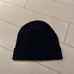 HEATTECH ネイビー ニット帽 フリーサイズのサムネイル