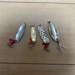 スプーンルアー 4個セット 釣り具のサムネイル