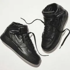 コムデギャルソン NIKE Air Force 1 Mid 黒 26cm 箱付 - メルカリ