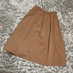 スピック＆スパン：ミモレ丈スカート