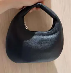 Item thumbnail for item f00d0ead-a1fa-4a66-863d-27613efba38c