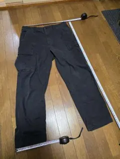 【UNIQLO】カーゴパンツ ブラック！フェード