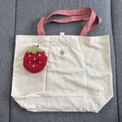 フタフタ　苺ポーチ付きトートバッグ