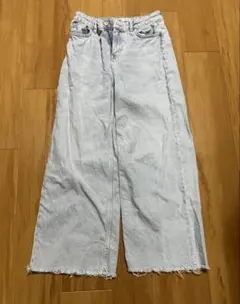 ZARA 切りっぱなしワイドデニム